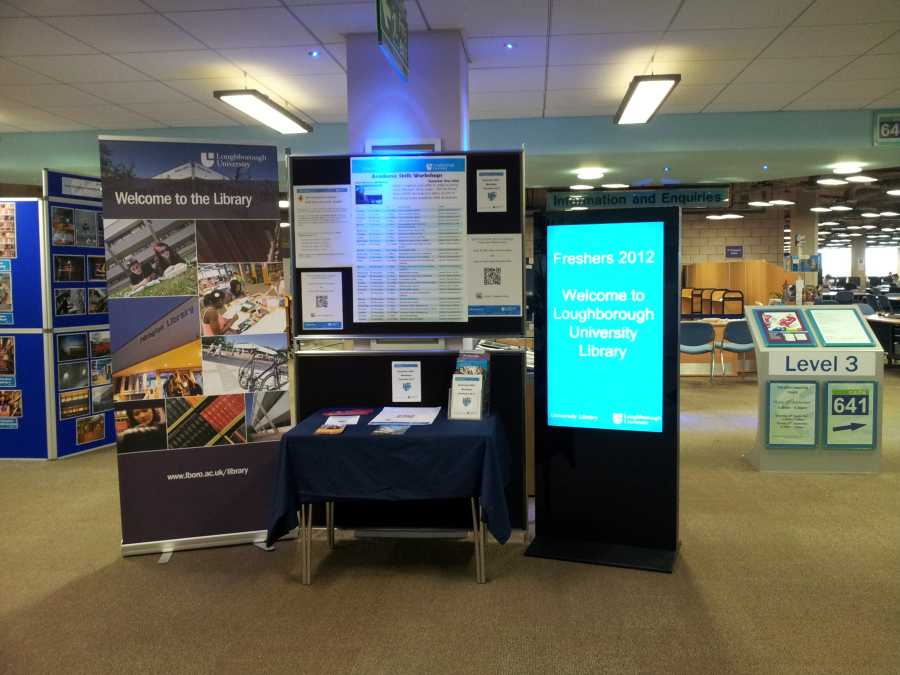 Freestanding Display 