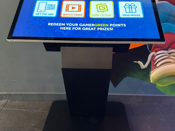 Freestanding Display 