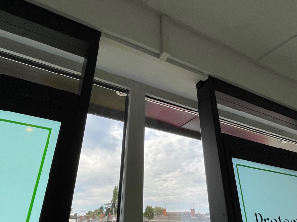 ultra high brightness screens 